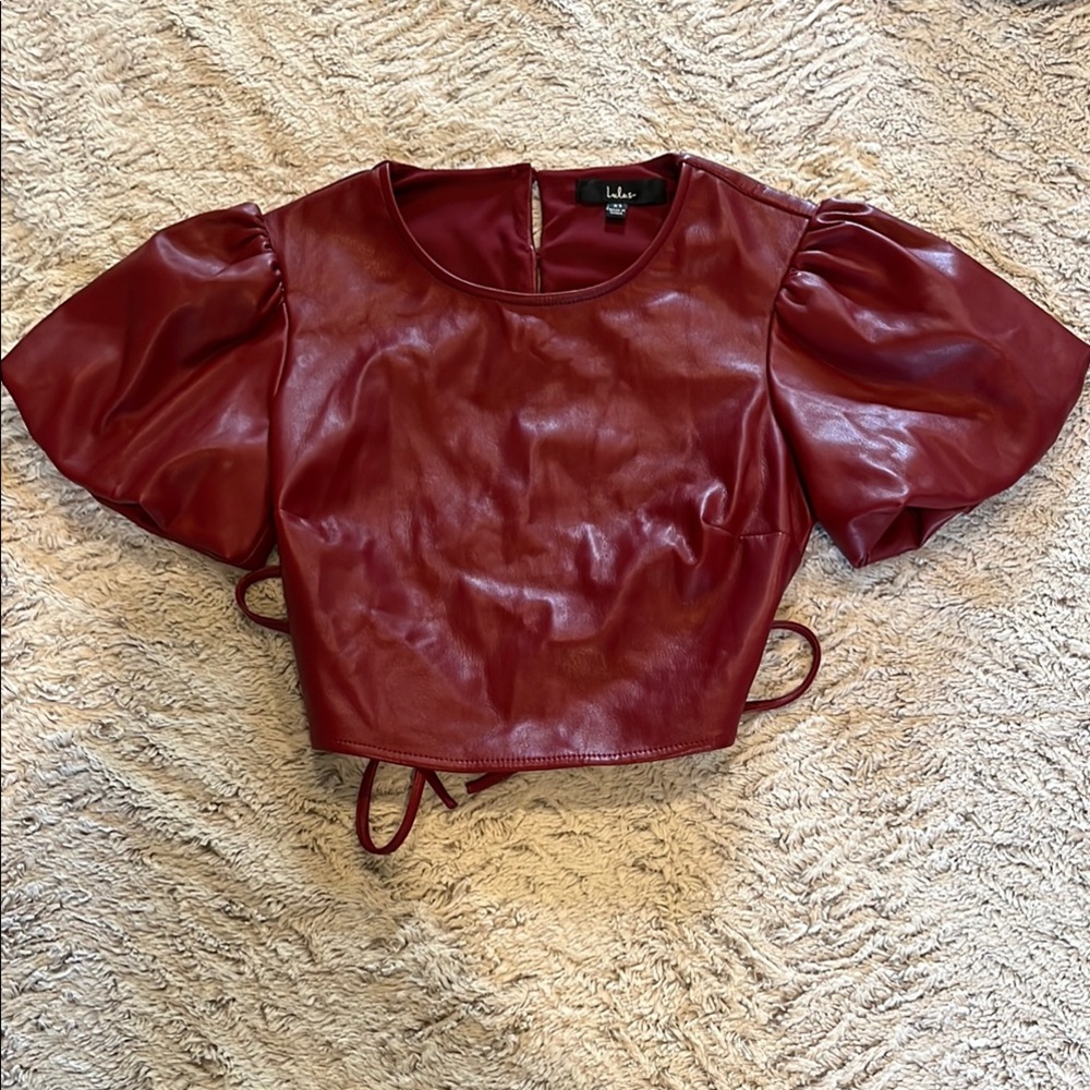 Lulu's Red Puff Sleeve Crop Blouse